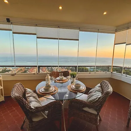 Panoramic South-facing Ocean View