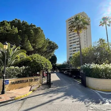 Apartment Panoramic South-facing Ocean View *
